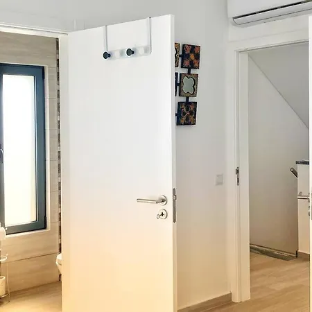 בית נופש Vivenda Espacosa E Luminosa Quelfes