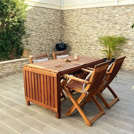 Vivenda Espacosa E Luminosa * Quelfes