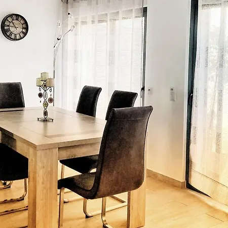 Vivenda Espacosa E Luminosa בית נופש *