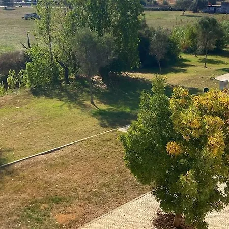 Dom wakacyjny Vivenda Espacosa E Luminosa